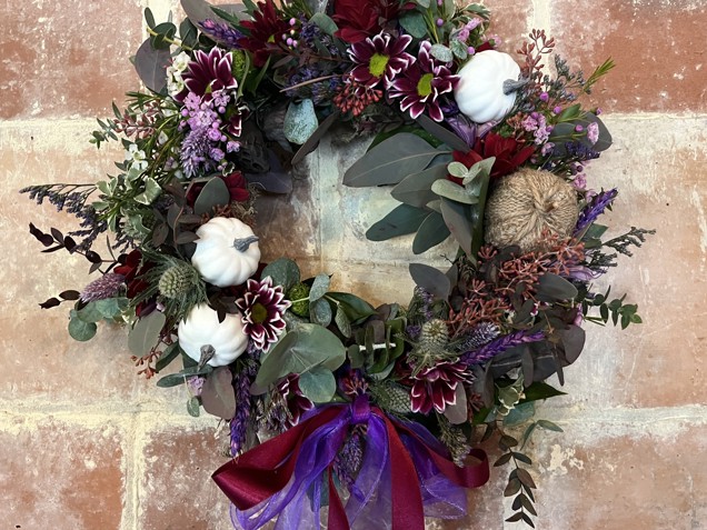 Autumn fresh door wreath - Purple/red image