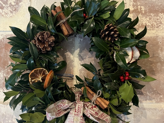 Holly Wreath - Natural image