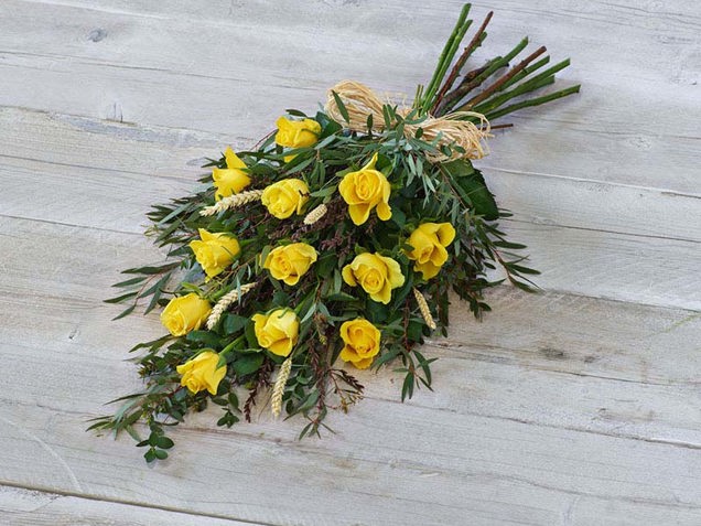 Classic  Yellow Rose Sheaf image