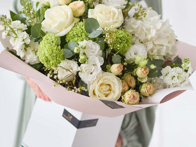 Lavish Neutral Bouquet image