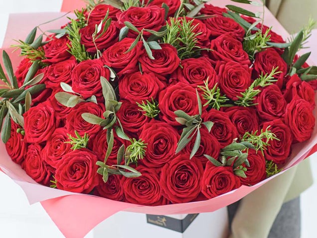 Unforgettable 50 Red Rose Bouquet image